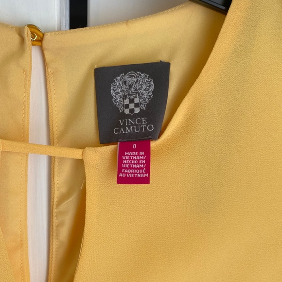 ❤️HOST PICK❤️ VINCE CAMUTO Tiered Ruffle Sleeve Yellow Dress Size 0 NWT $128 - Picture 3 of 7
